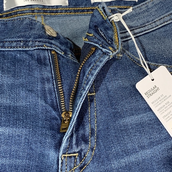 Guess Men’s Regular Straight Fit Destroyed Jeans - Picture 8 of 8